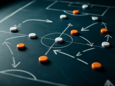 축구 전술 용어 10가지: 빌드업·하프스페이스·하이라인 뜻 관련 스포츠 이미지